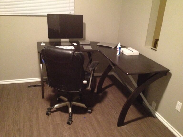 Desk — 2012-03-17 22:23