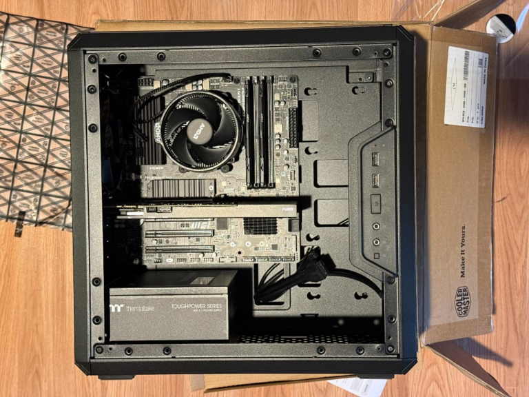 Quadro P4000 in the Cooler Master case